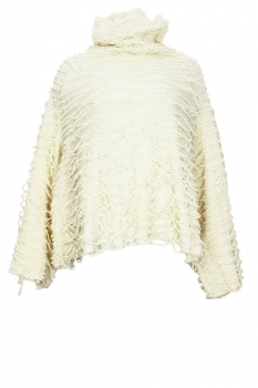 Rundholz Ivory Oversized wool with strand detailJumper